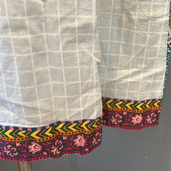 🇪🇸🥑Khaadi Embroidered Cotton Kurti | White Pink Paisley Floral Cambric Tunic | 6 - Picture 8 of 9